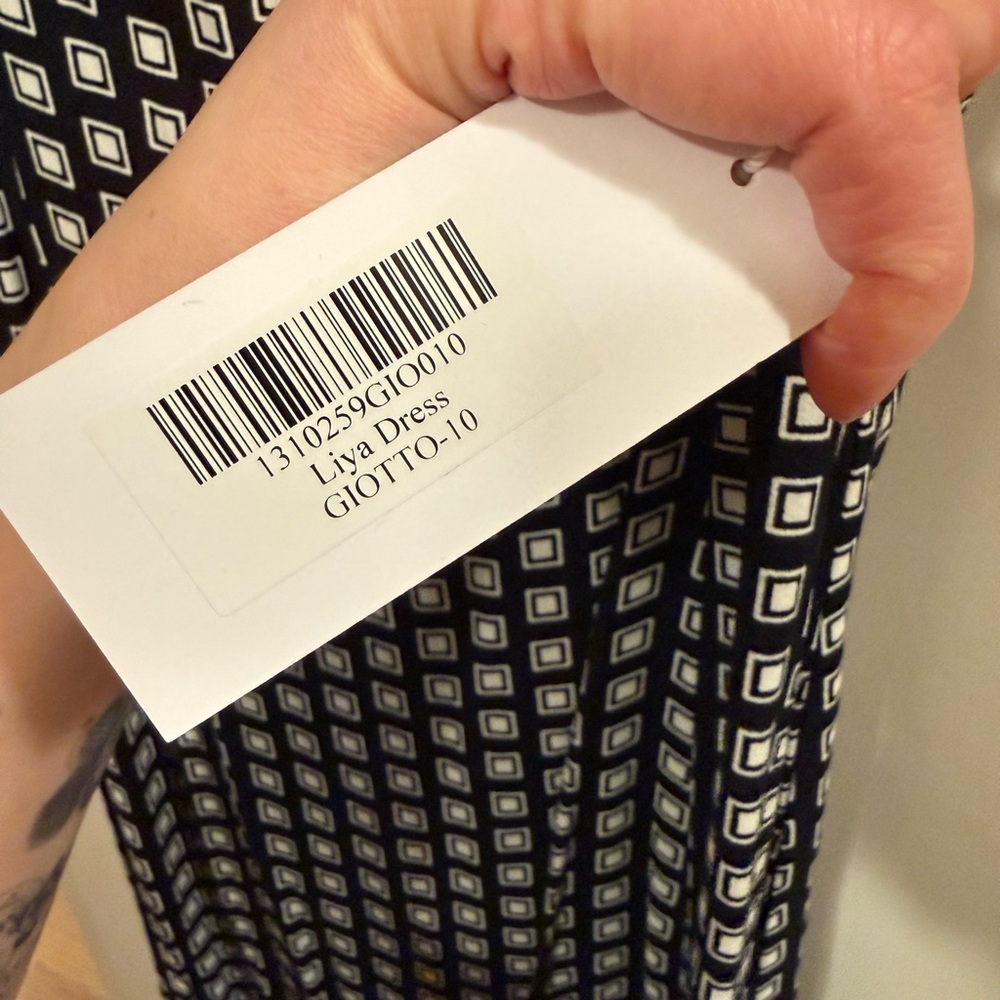 Reformation dress - Picture 2 of 2